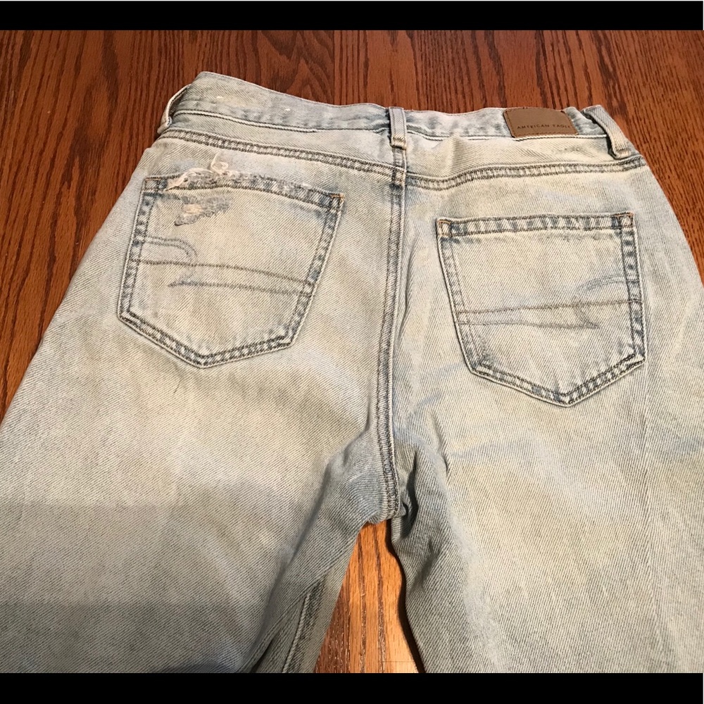 American Eagle Mom Jeans!